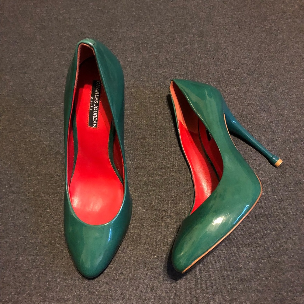 Charles Jourdan 9M High heels